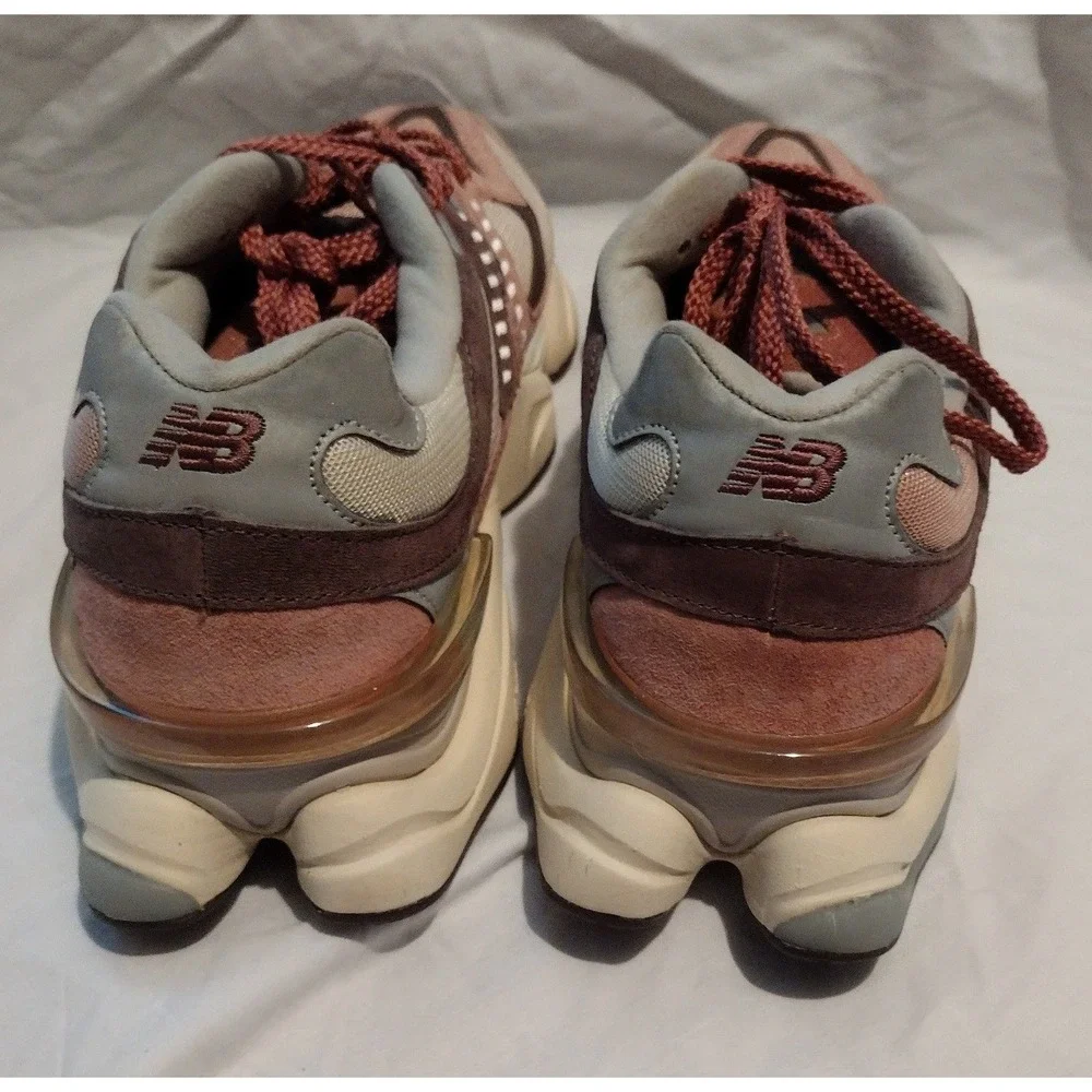 New Balance 9060 Cherry Blossom Mineral Red Pink Men's 11/Women's 12.5 U9060TRU